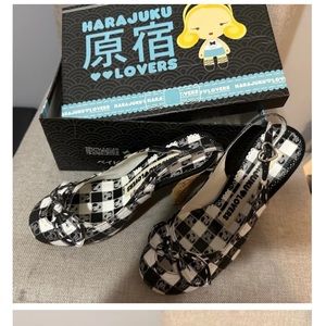 HaraJuku lovers alice in wonderland